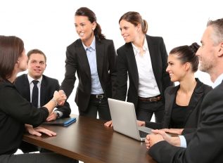 Arbeitnehmerüberlassung gegen Personalmangel