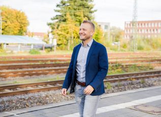 Level F: Effektive Kommunikation als Schlüssel im Recruiting der Eisenbahnverkehrsbranche