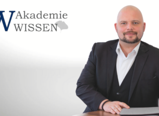 Empathische Führung mit Florian Rejmanski: Dem Fachkräftemangel proaktiv begegnen